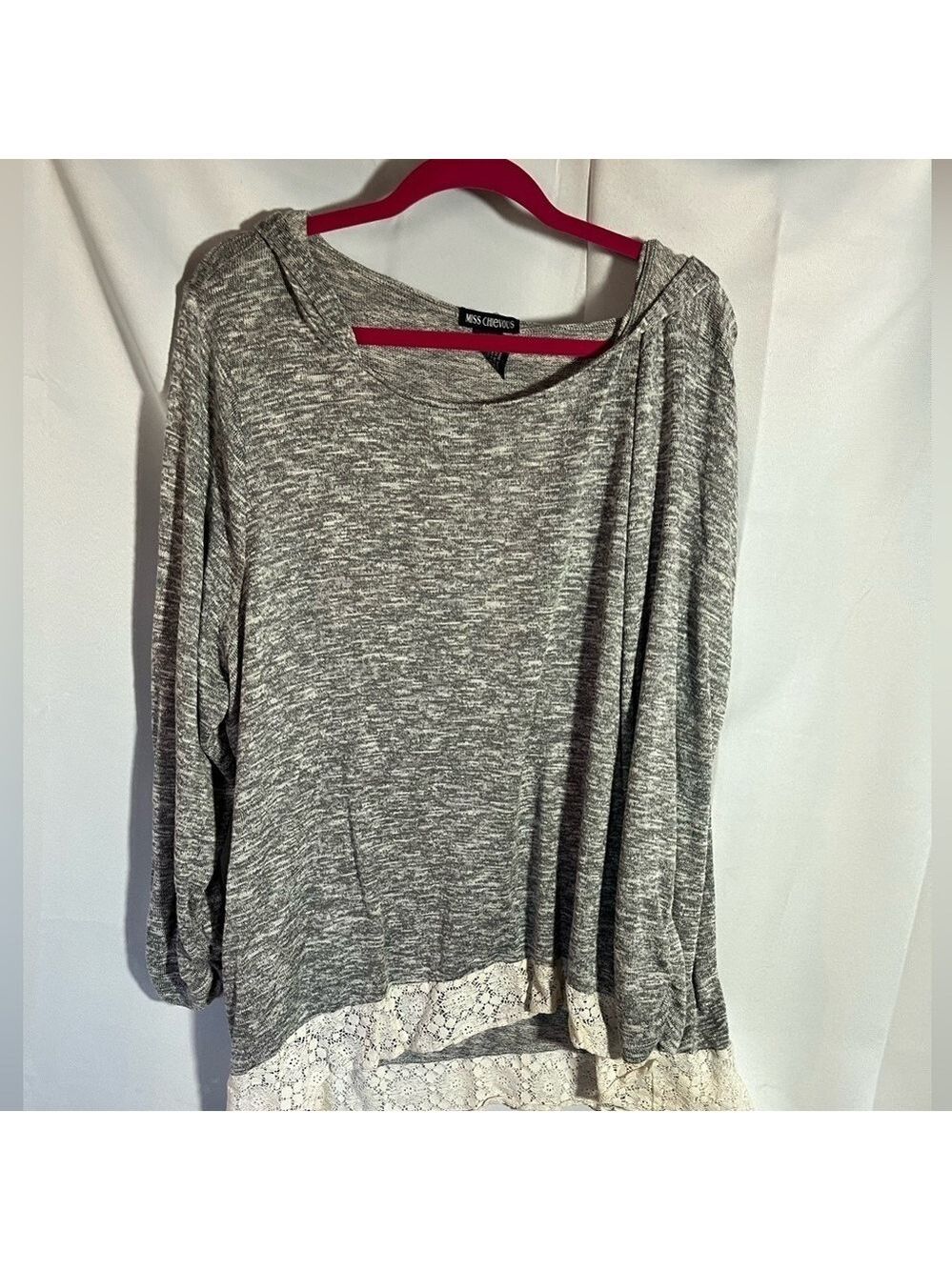 Miss Chievous sweater hoodie - 3X -EUC